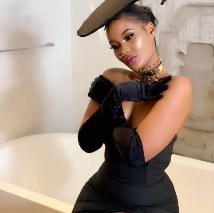 Mwanamke wa Saba awa mjane wa milele/ La 7e femme ou la veuve éternelle
